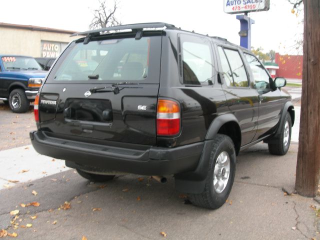 1997 Nissan Pathfinder Unknown