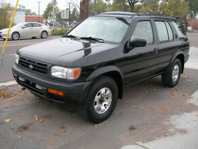 1997 Nissan Pathfinder Unknown