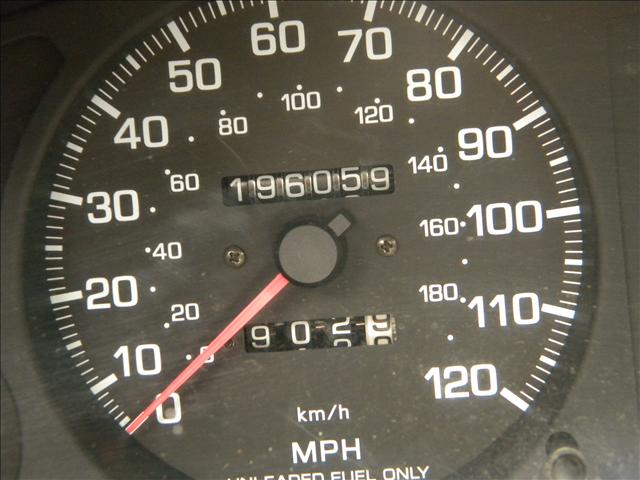 1997 Nissan Pathfinder X