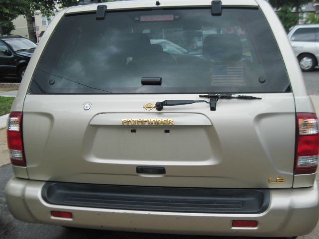 1999 Nissan Pathfinder EX-L AWD
