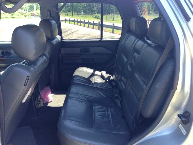 1999 Nissan Pathfinder EX-L AWD