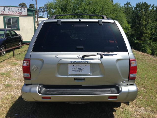 1999 Nissan Pathfinder EX-L AWD