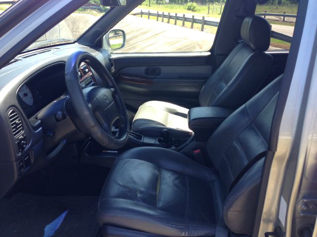 1999 Nissan Pathfinder EX-L AWD