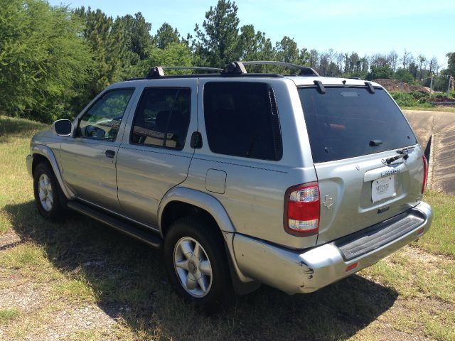 1999 Nissan Pathfinder EX-L AWD
