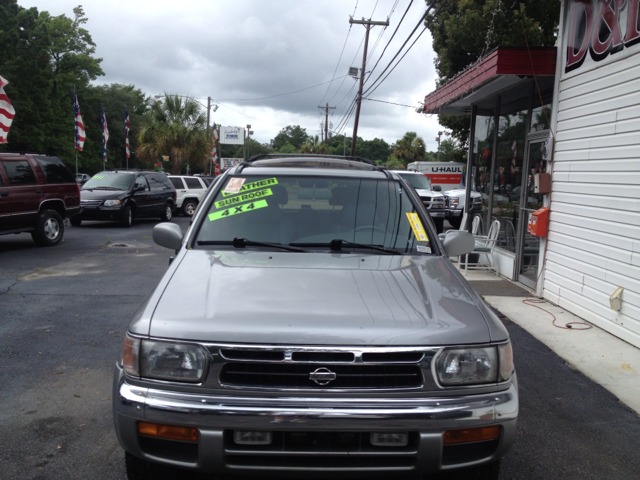 1999 Nissan Pathfinder EX-L AWD