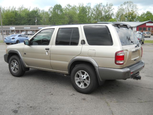 1999 Nissan Pathfinder LS Flex Fuel 4x4 This Is One Of Our Best Bargains
