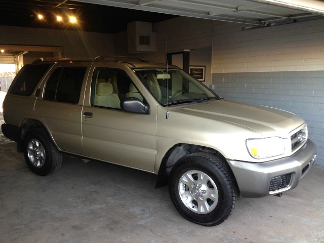 1999 Nissan Pathfinder Cougar