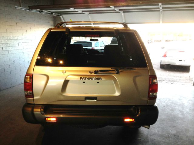 1999 Nissan Pathfinder Cougar
