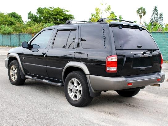 1999 Nissan Pathfinder Sport 4x4