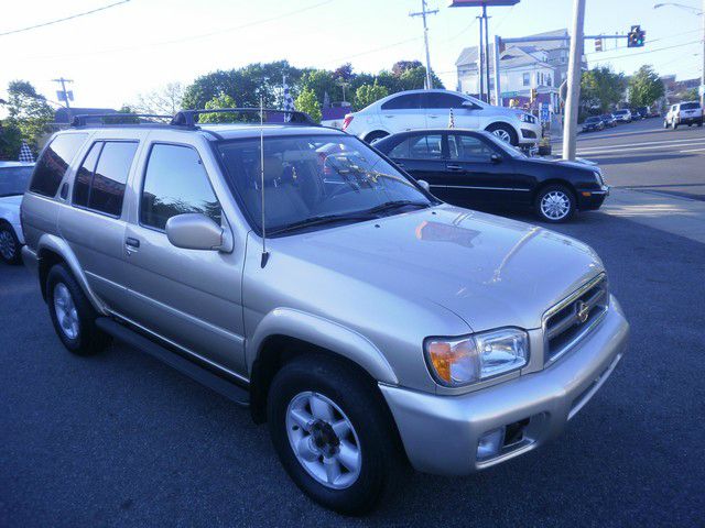 2000 Nissan Pathfinder EX-L AWD