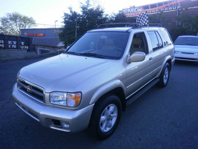 2000 Nissan Pathfinder EX-L AWD