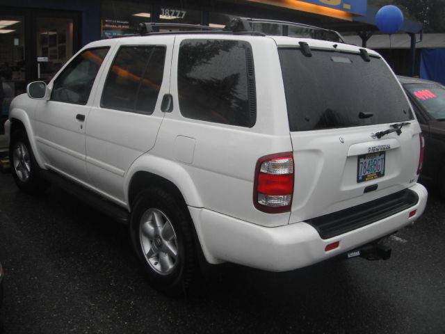 2000 Nissan Pathfinder EX-L AWD