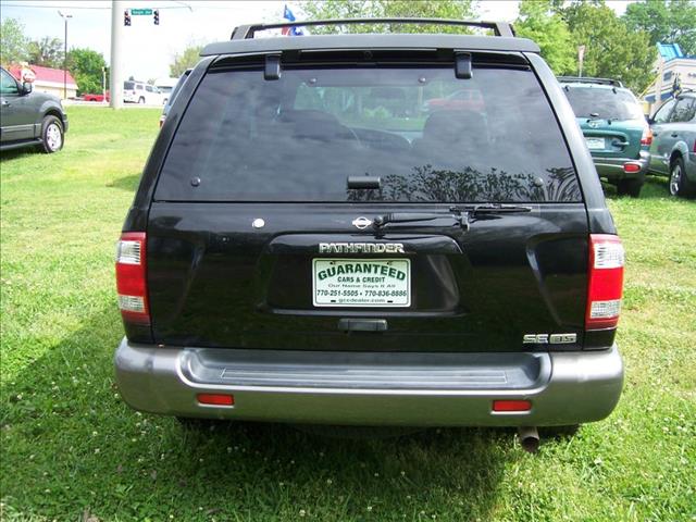 2001 Nissan Pathfinder Unknown