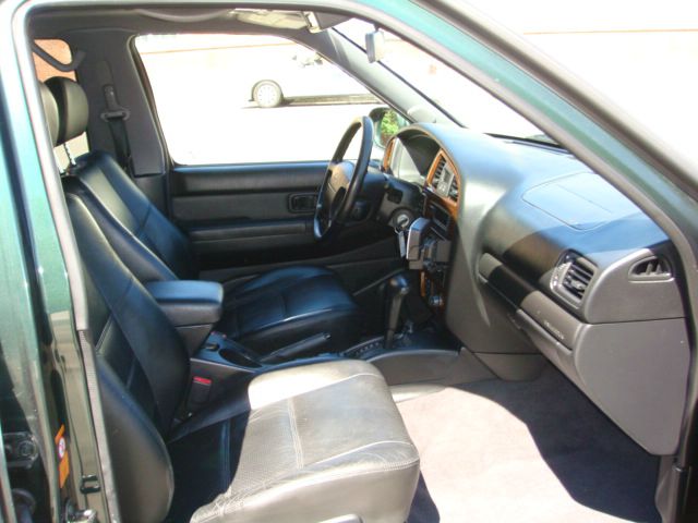 2001 Nissan Pathfinder EX-L AWD