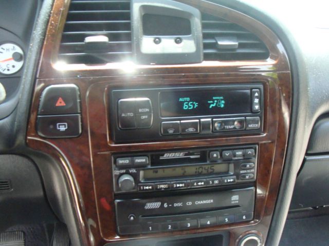 2001 Nissan Pathfinder EX-L AWD