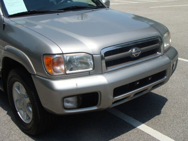 2001 Nissan Pathfinder EX-L AWD
