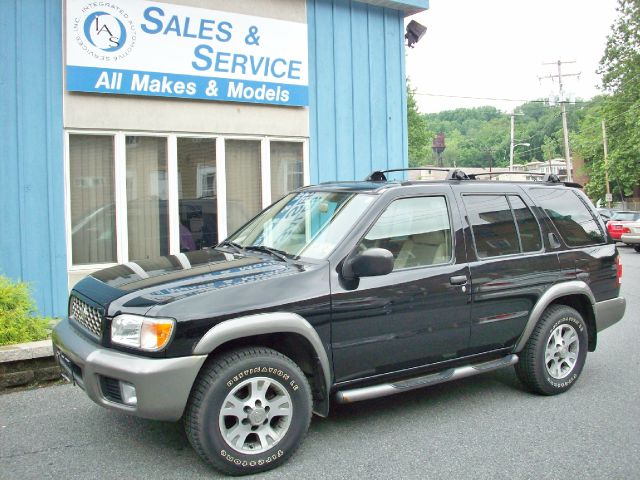 2001 Nissan Pathfinder EX-L W/ DVD System