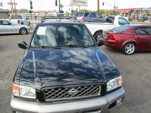 2001 Nissan Pathfinder EX-L AWD