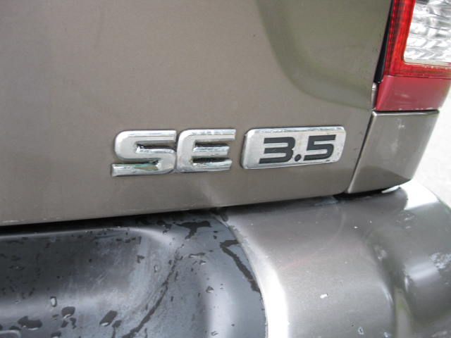 2001 Nissan Pathfinder EX-L W/ DVD System