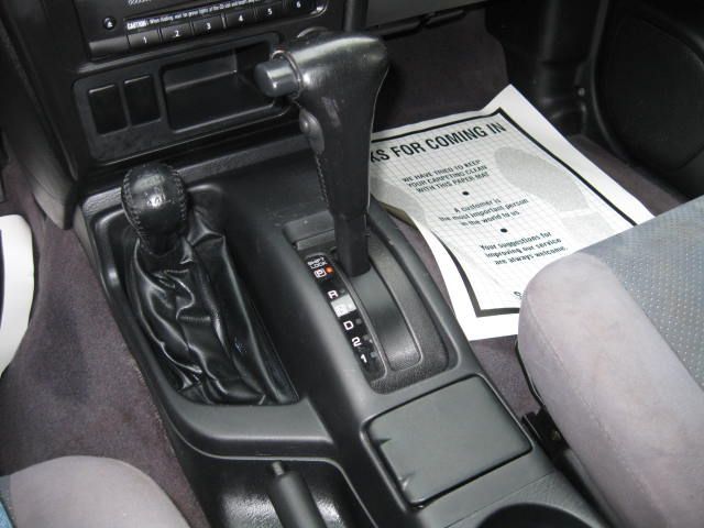 2001 Nissan Pathfinder EX-L W/ DVD System