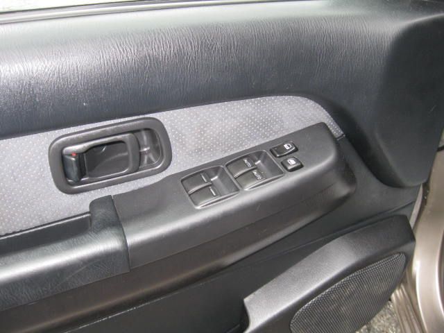 2001 Nissan Pathfinder EX-L W/ DVD System
