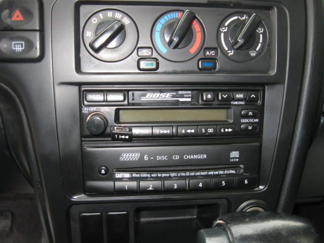 2001 Nissan Pathfinder EX-L W/ DVD System