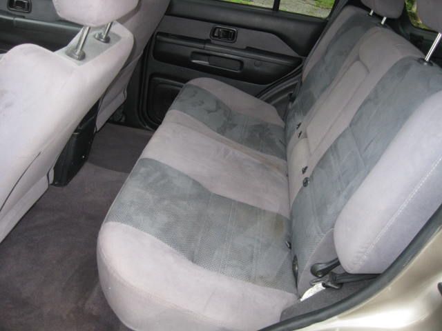 2001 Nissan Pathfinder EX-L W/ DVD System