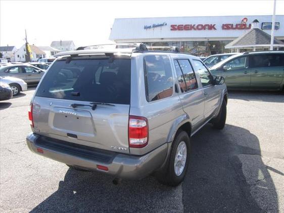 2001 Nissan Pathfinder EX-L W/ DVD System