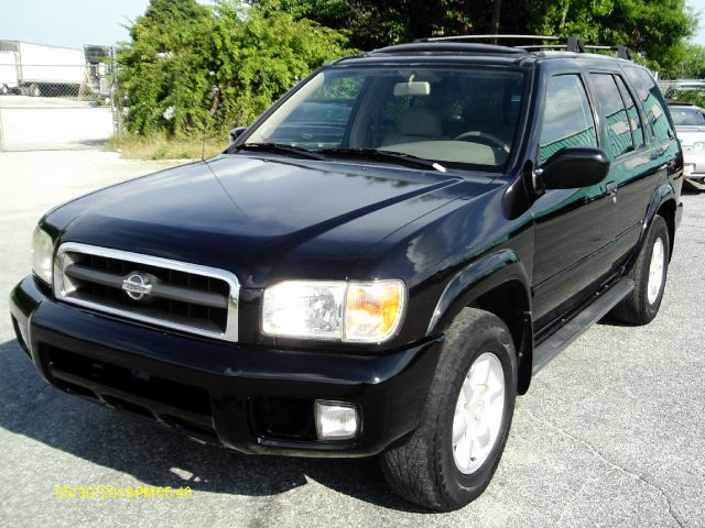 2001 Nissan Pathfinder EX-L AWD