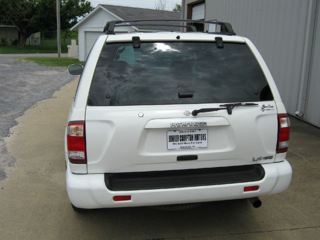 2001 Nissan Pathfinder EX-L AWD