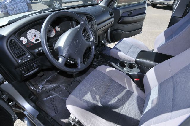 2001 Nissan Pathfinder SE