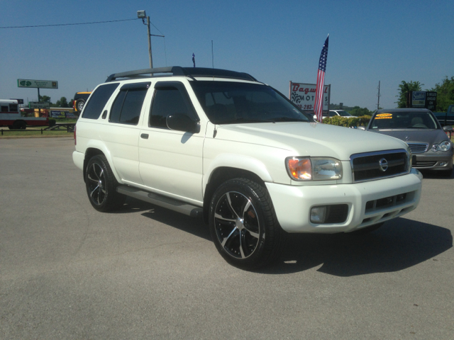 2002 Nissan Pathfinder EX-L W/ DVD System