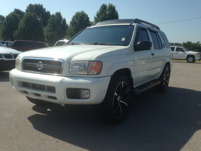 2002 Nissan Pathfinder EX-L W/ DVD System