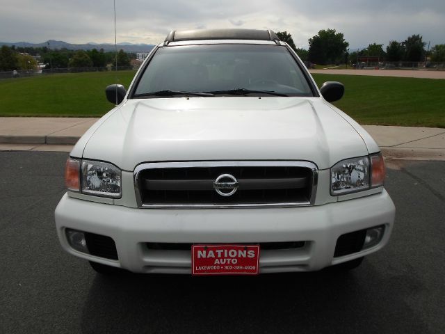 2002 Nissan Pathfinder EX-L W/ DVD System