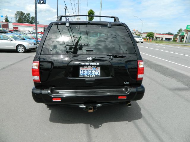 2002 Nissan Pathfinder EX-L AWD