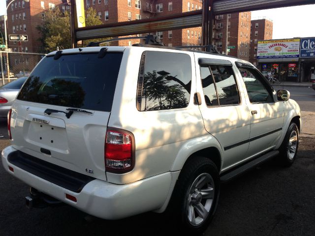 2002 Nissan Pathfinder EX-L AWD