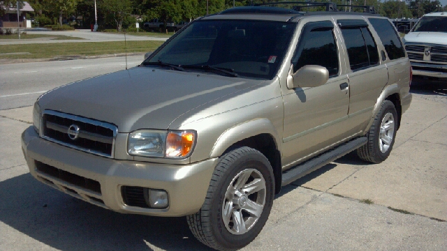 2002 Nissan Pathfinder X