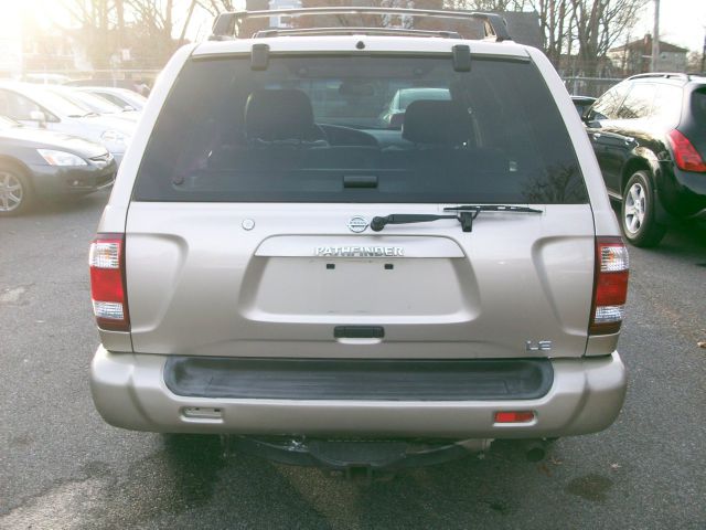2002 Nissan Pathfinder X