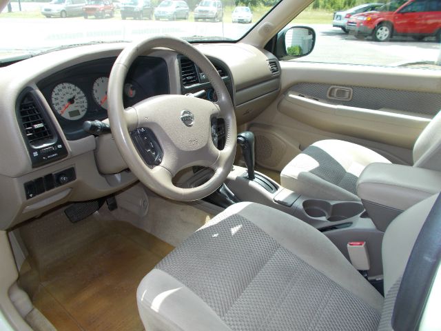 2002 Nissan Pathfinder EX-L W/ DVD System