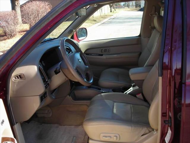 2002 Nissan Pathfinder EX-L AWD