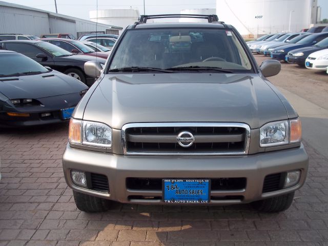 2003 Nissan Pathfinder Limited