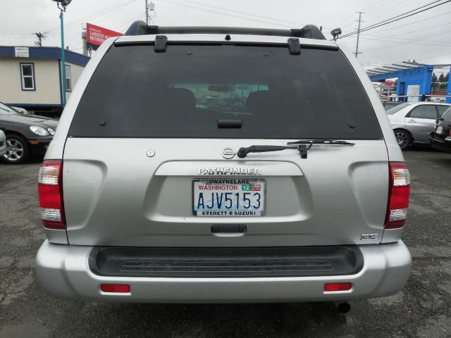 2003 Nissan Pathfinder EX-L W/ DVD System