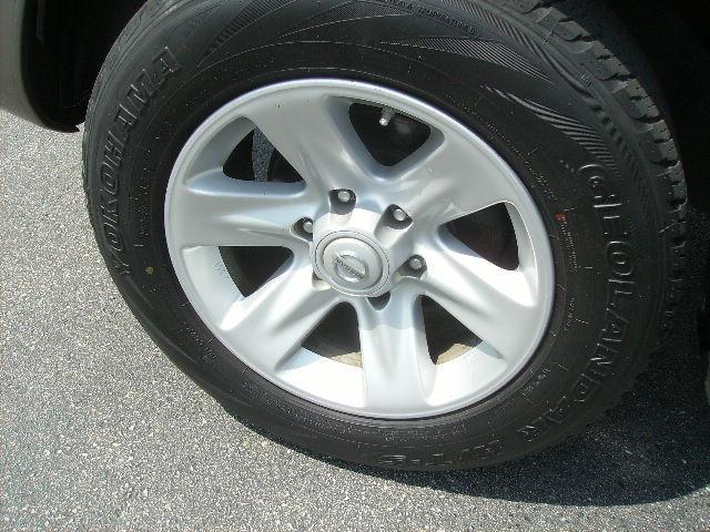 2003 Nissan Pathfinder X