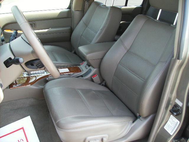 2003 Nissan Pathfinder X