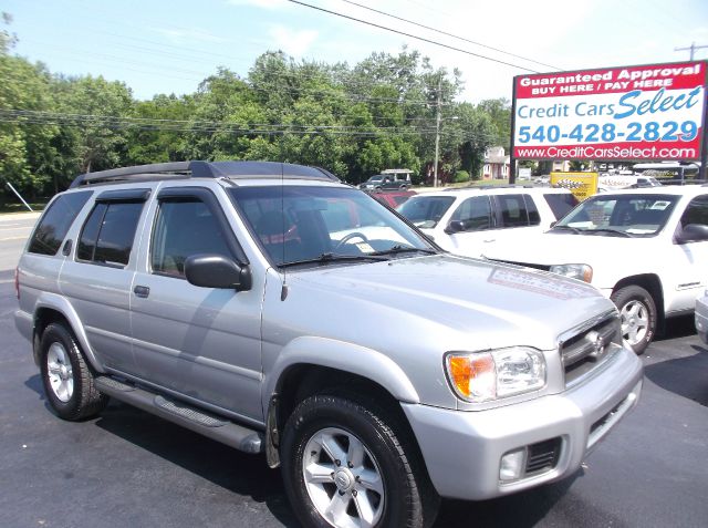 2003 Nissan Pathfinder EX-L W/ DVD System