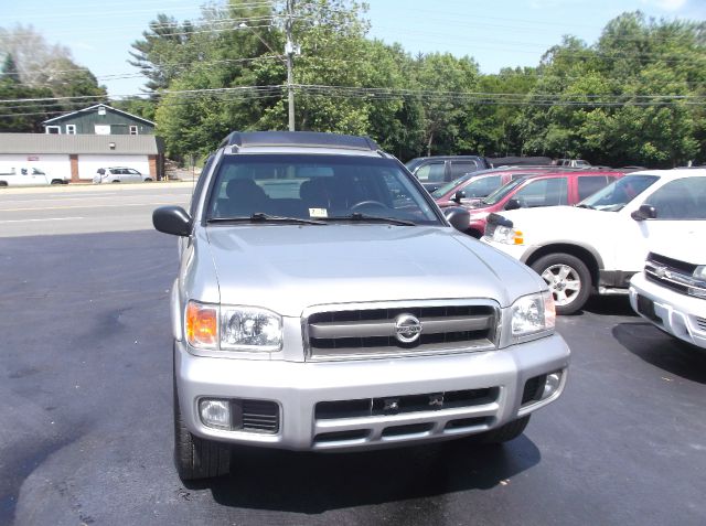 2003 Nissan Pathfinder EX-L W/ DVD System