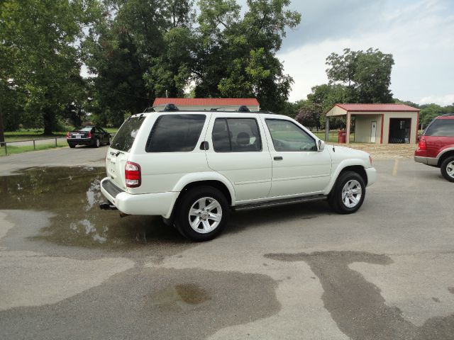 2003 Nissan Pathfinder EX-L AWD