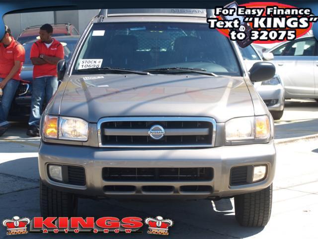 2003 Nissan Pathfinder 4dr Sdn Auto GLS w/XM