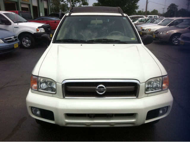 2003 Nissan Pathfinder EX-L W/ DVD System