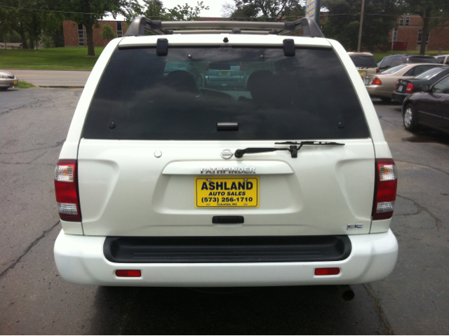 2003 Nissan Pathfinder EX-L W/ DVD System
